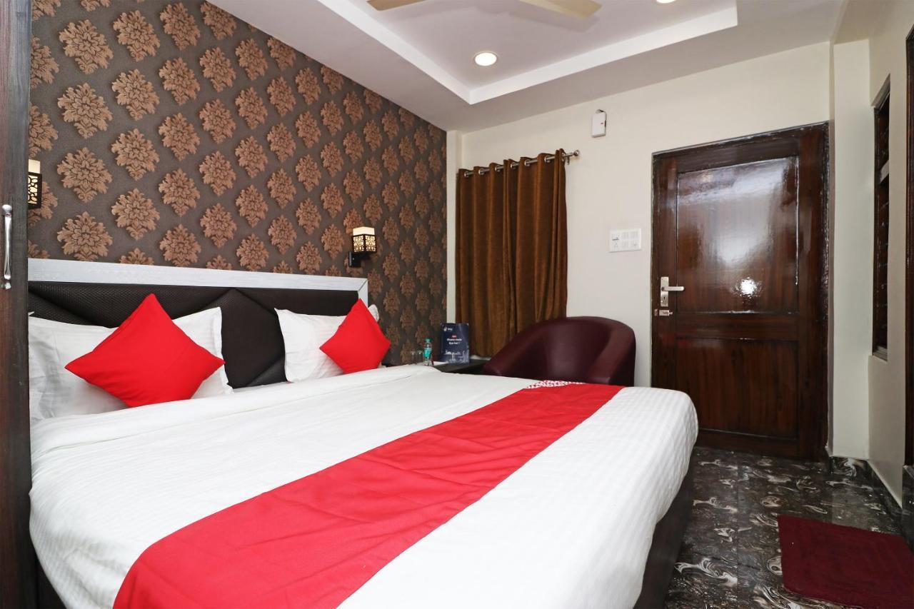 Oyo Hotel Prerna Райпур Экстерьер фото